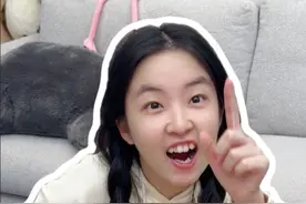 今天谁都别想走！不喝趴不结束的酒桌游戏<俄罗斯轮盘>！！#酒桌游戏#微醺时刻#情侣日常
