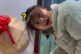 礼物嘛，送的就是这个惊喜感 #小叮当的一家 #搞笑日常