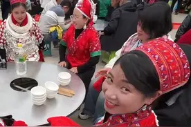 偶遇贵州农村婚宴，一桌只有"5个菜"，味道简直太棒了！ #坝坝宴
