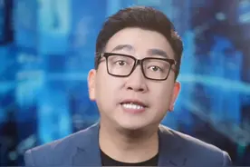 大连天空惊现“窟窿云”科幻大片照进现实了吗？#窟窿云#气象视频封面