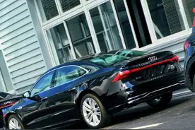 40万不到的四驱A7！沉浸体验新款奥迪A7L奢享型 #奥迪 #奥迪a7l