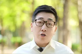 千亿总裁刘强东送外卖，更多细节曝光，让人拍手叫好！ #当事人回应刘强东给自己送外卖 #刘强东 #外卖