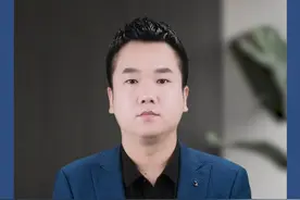 3岁女孩被人贩子拐走，加油站员工勇敢解救！ #正能量 #人贩子 #解救 #致敬 #社会百态