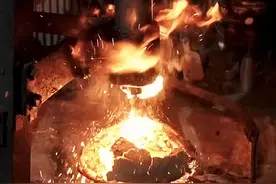 锻刀制作全过程，使用昂贵原料打造，工艺细节竟如此精彩