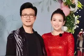 经年后再看汪峰的6位真爱，有人身披婚纱自尽，有人淡出视野，章子怡涅槃归来再放异彩#章子怡 #汪峰 #森林北 #葛荟婕 #康作如视频封面