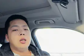 自动挡车下长坡 陡坡如何操作？ #每天一个用车知识 #汽车知识分享 #驾驶技巧 #带你懂车