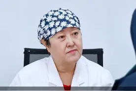 假体隆胸觉得压的慌，太累赘，取出后，胸会不会下垂？ #八大处杨庆华 #丰胸 #假体丰胸 #硬核健康科普行动视频封面