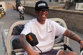 谁能告诉我老外怎么学中国驾照，真的要学一个了！#马布里 #驾照 #三蹦子视频封面