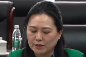 6月13日，山东高考阅卷最新消息：共选聘评卷员3678名，高中一线教师不少于60%，主观题评卷员为各学科高级教师 ，研究生评卷员只允许评阅客观性强的试题。#2025高考#高考阅卷