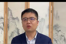 董明珠中国制造的“铁娘子”为何不可替代？#格力  #曹德旺谈董明珠退休  #董明珠视频封面