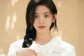 基因壁垒打不破？多年后看章家三姐妹，原来这就是三人共用一张脸#章若楠 #章若瑶 #章芊意 #娱乐八卦 #2025靠什么过年