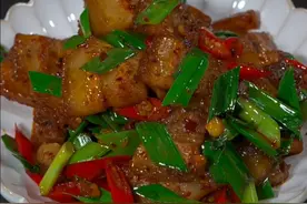 在家做回锅肉不要直接下锅就炒，你就像我这样做，简单方便又好吃#回锅肉 #家常菜 #川菜