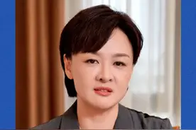 为什么有人刚毕业就年薪百万？这些信息早知道太重要#教育 #就业 #高薪视频封面