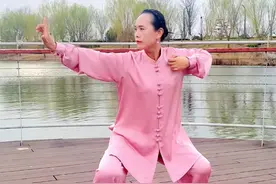 八段锦系统精讲课程 国体版八段锦完整带练带呼吸口令正面带练#中华武术博大精深#因为热爱所以坚持#学习八段锦学习太极拳#八段锦视频封面