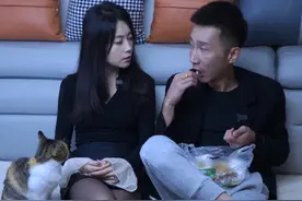 从小就有的习惯，咋改呀？#夫妻日常 #原创 #抖腿视频封面