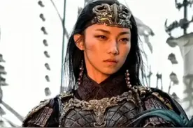 《封神2》女主角那尔那茜自曝定向委培违约，涉及教育公平理应彻查#大象主播说 @峰仔