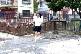 姐妹，有这样的女儿我真的要癫了。 #李师师姐妹 #母女 #农村搞笑段子视频封面