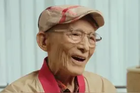 游本昌宣誓入党，佩戴党员徽章一度哽咽。回应“92岁为何还入党”：曾觉得自己“差得很远”。#游本昌