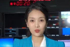 高考试卷出发啦！全程核弹级保密，只为保证高考公平公正进行。#高考试卷 #2025年高考倒计时