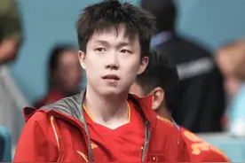 王楚钦和他的家庭就是偶像剧的顶配吧，物质加上精神的双重富养！视频封面