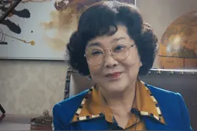 很多人好奇我当初是如何“炒”火洪崖洞的，秘诀是……#创业 #洪崖洞 #女性成长 