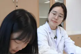 你以为是孩子调皮 其实是前庭失调的5个表现 #医学科普 #儿科医生 #前庭失调表现视频封面