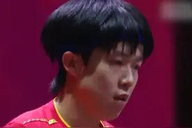 5月25日，在卡塔尔多哈举行的2025世界乒乓球锦标赛男子单打决赛中，王楚钦4-1战胜雨果，首夺三大赛单打冠军！#王楚钦 #冠军 #乒乓球视频封面