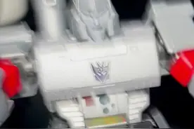 赛博坦史诗大战！！！（预算不足版） 变形金刚小剧场 祝大家元宵节快乐 #变形金刚 #变形金刚玩具 #布鲁可变形金刚 #小剧场 #我的玩具分享