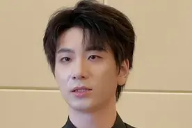 何以中国｜歌剧演员蔡程昱九曲溪上再演绎《九曲棹歌》#何以中国闽山闽水物华新