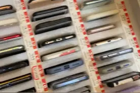 #学生 投机上交备用#手机 ，被#老师 一眼识破！视频封面