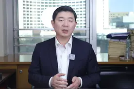 开发商交房后，应该多久给购房者办理房产证？#法律咨询视频封面