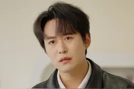 不强求对方适应你的生活习惯，改变自己的沟通方式。情绪越稳定，家庭氛围就会越好。