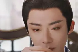 刘宇宁《书卷一梦》南珩
角色热度值破5亿
开播十二天登顶爱奇艺史冠
网友评价称“刘宇宁让南珩有了鲜活的生命力”