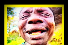 嘟嘟的真实面貌#哈扎比部落 #哈扎部落 #原始部落视频封面