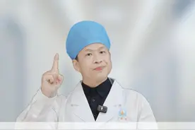 脸上痣多觉得难看，跟着医生做好这一点就可以了！#点痣 #祛疤 #抖出健康知识宝藏  #健康无畏自在如她 #皮肤损伤怎么办视频封面