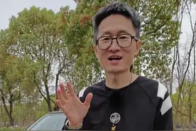 奔腾悦意03 终身质保每年不限行驶里程，竟然3年内过户都跟车走，太卷了...#悦意03  来自一汽#为生活添悦意