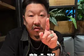 六张牌这个经典的酒桌游戏，该不会还不会玩吧？下酒利器，学起来！#李痘痘 #酒桌游戏