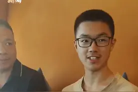 马鞍山一考生分数被屏蔽，陈宣宇全省前43名。（记者：刘小庆 编辑：庄芳 校对：方金友 审核：刘青元 审签：王小明）