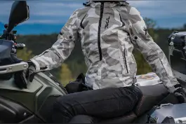 剪映版机车变装教程来了，你们寄的刀片能不能拒收。。#创意新特效  #剪映教程 