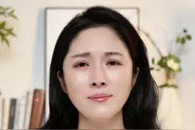 老人组团汉堡店蹭空调，老板欲哭无泪 #老人蹭空调 #占位 #小月说 #抖音热评视频封面