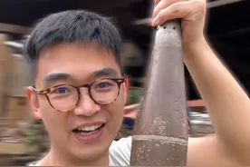 探秘世界上最危险的村庄！我花100万买到了一颗炸弹... 老挝炸弹村#公路旅行 #东南亚大冒险