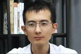 在炎热的夏季容易头痛发作 牢记一点让你远离头痛 #头痛 #偏头痛 #头晕 #夏季视频封面