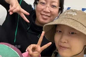 14岁抗癌女孩侯静怡去世，确诊为软组织恶性肿瘤晚期，半岁时爸爸心梗去世。（剪辑：杨程程）