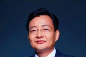 #李大霄建议散户不要乱买股票 @抖音财经视频封面