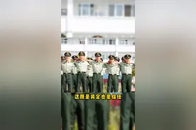 士兵晋衔仪式，现场画面来了！（李笑仙、施晨洲）#致敬人民子弟兵 #青春无悔军营路 #中国军人 