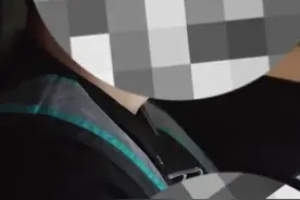 代驾超速车主安全提醒被拒 代驾平台：进行核实 严重会直接封号 1月15日，广东广州。代驾司机在限速80路段狂飙130，不满车主提示安全驾驶，要求下高速结束订单，并提及某代驾捅死宝马车主案例，号称“多大点事”。(来源：@遇见&芳荣 )#交通安全 #道路千万条安全第一条 #广东dou知道 @抖音短视频