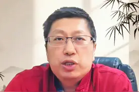 十字花科蔬菜是桥本炎的加速器，不想恶化成甲减 ，2类食物记住 #桥本氏甲状腺炎 #甲减 #涨知识 #关崧医生 #硬核健康科普行动视频封面