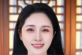 长期不用的银行卡不注销会有风险吗？ #银行卡 #注销风险 #涨知识 #小月说 #抖音热评视频封面