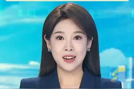 价值400元的榴莲不让带上飞机，两女子安检口“狂炫”3个榴莲，还喊路人一起吃，最后还是没吃完#开榴莲 #金枕榴莲 #榴莲控视频封面
