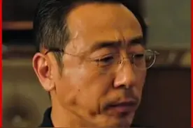 情商低不懂人情世故，结果被李丰田反向拿捏，成功演绎了什么叫敬酒不吃吃罚酒！#人情世故  #人际交往  #职场